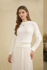 CASSANDRA KNIT