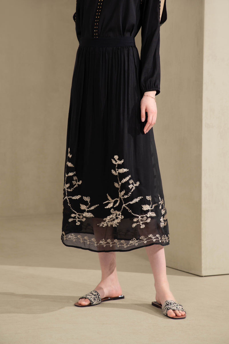 OLIVIANE EMBROIDERED SKIRT