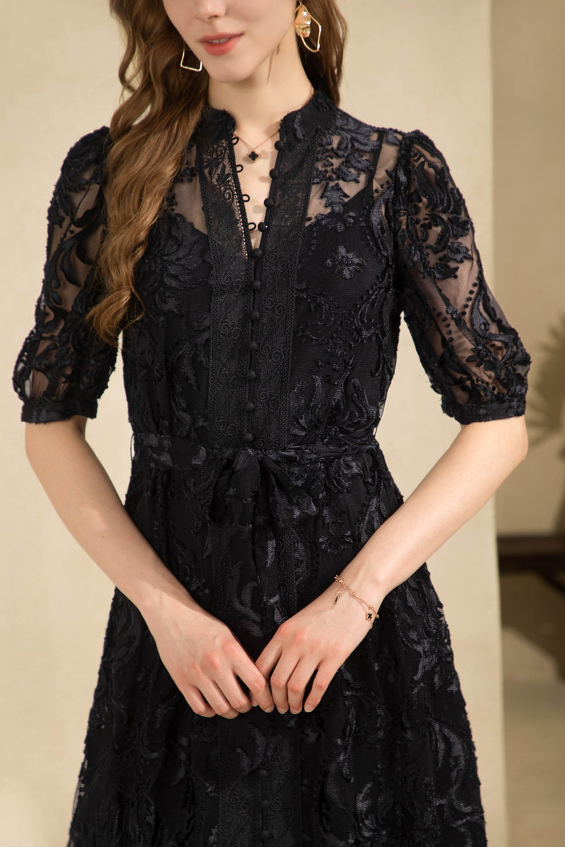 YVETTE LACE SHORT SLEEVES SHORT DRESS