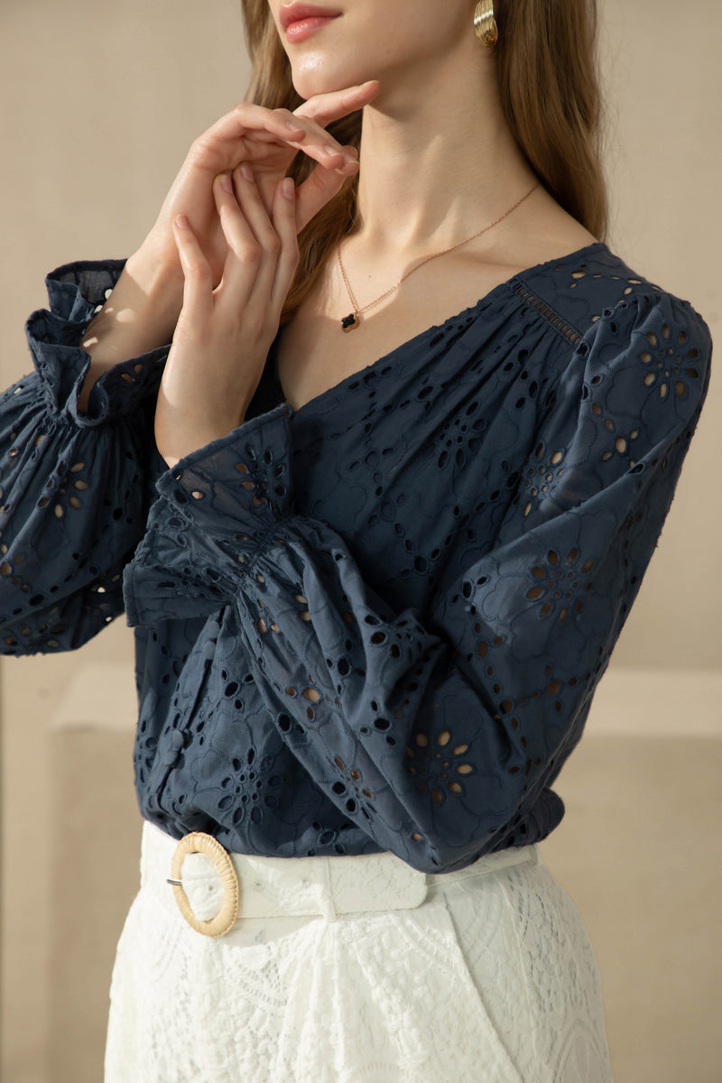 CLARISSE EMBROIDERED BLOUSE