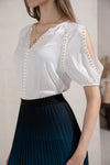 TAHARI STUDDED BLOUSE